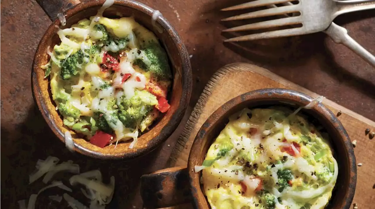 Easy Broccoli-Cheese Eggs in a Mug Recipe — Eat This Not That