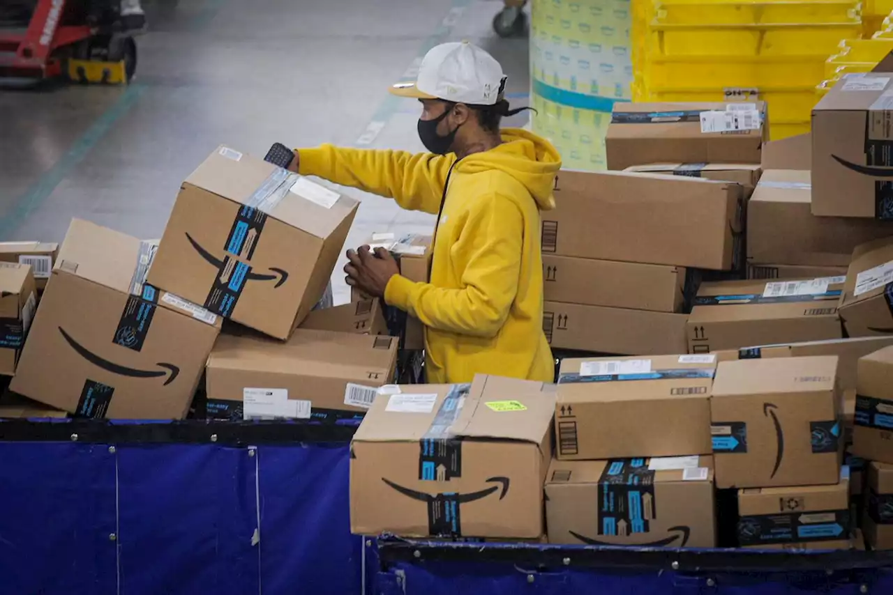 US labor board sues Amazon to reinstate fired Staten Island worker | Engadget