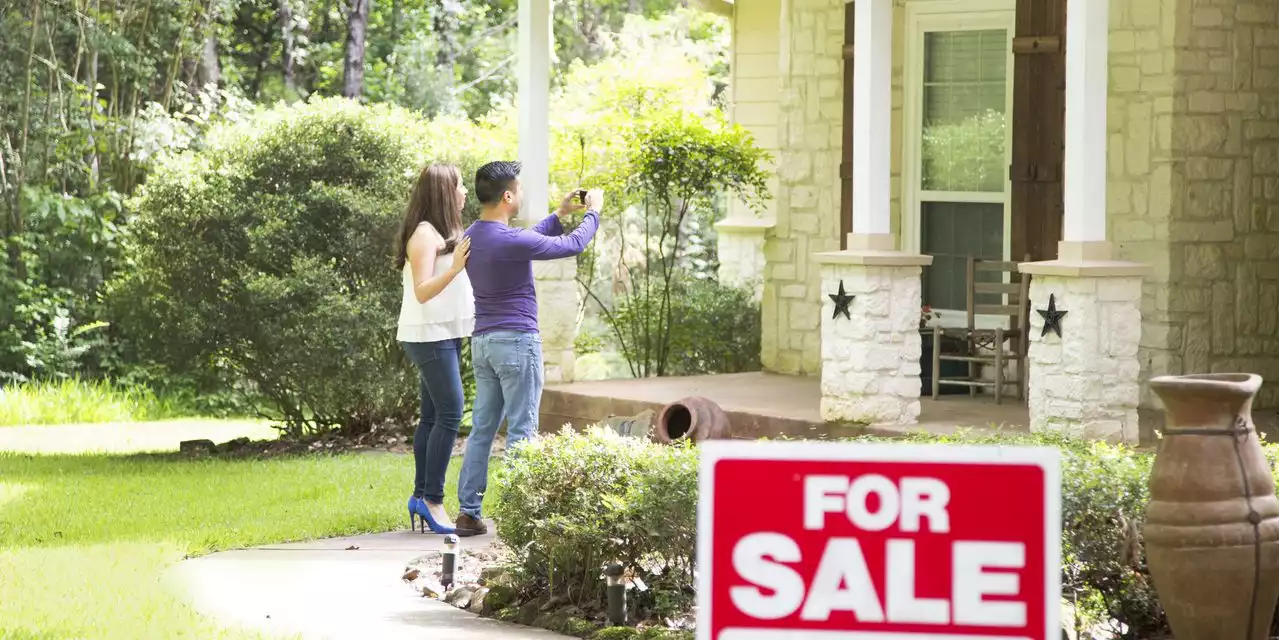 'Buyers are getting a double whammy': Existing-home sales fall as affordability concerns mount