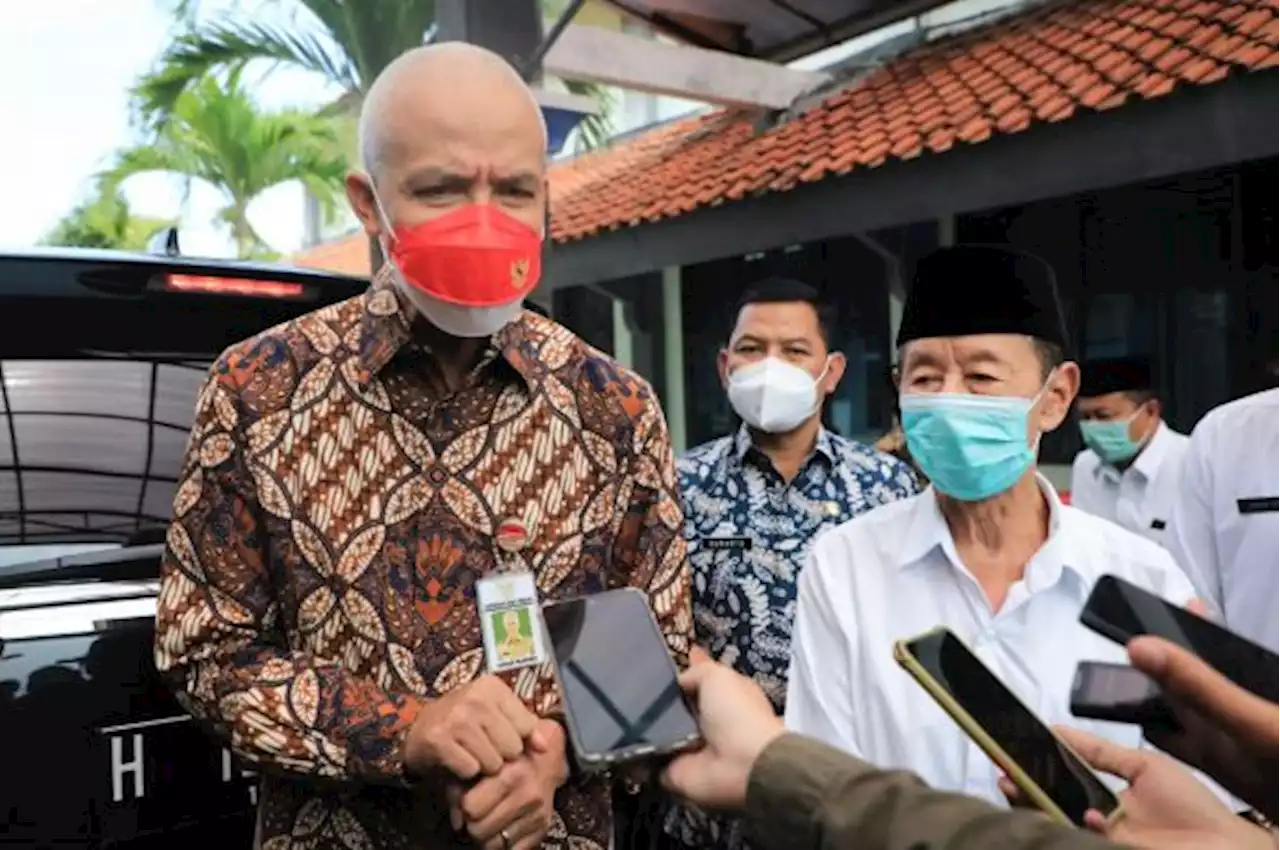 Kepada Mentan SYL, Ganjar Pranowo: Semoga Konsisten dalam Pengabdian