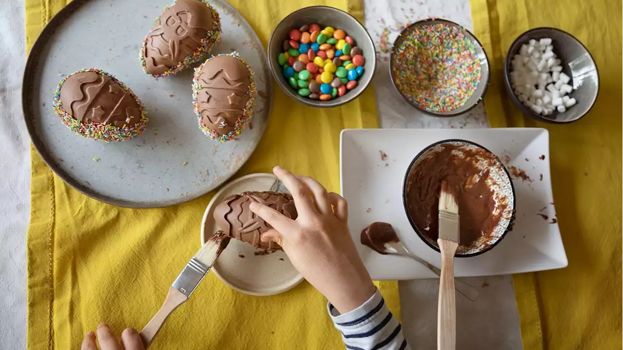 How to make your own Easter eggs with the kids