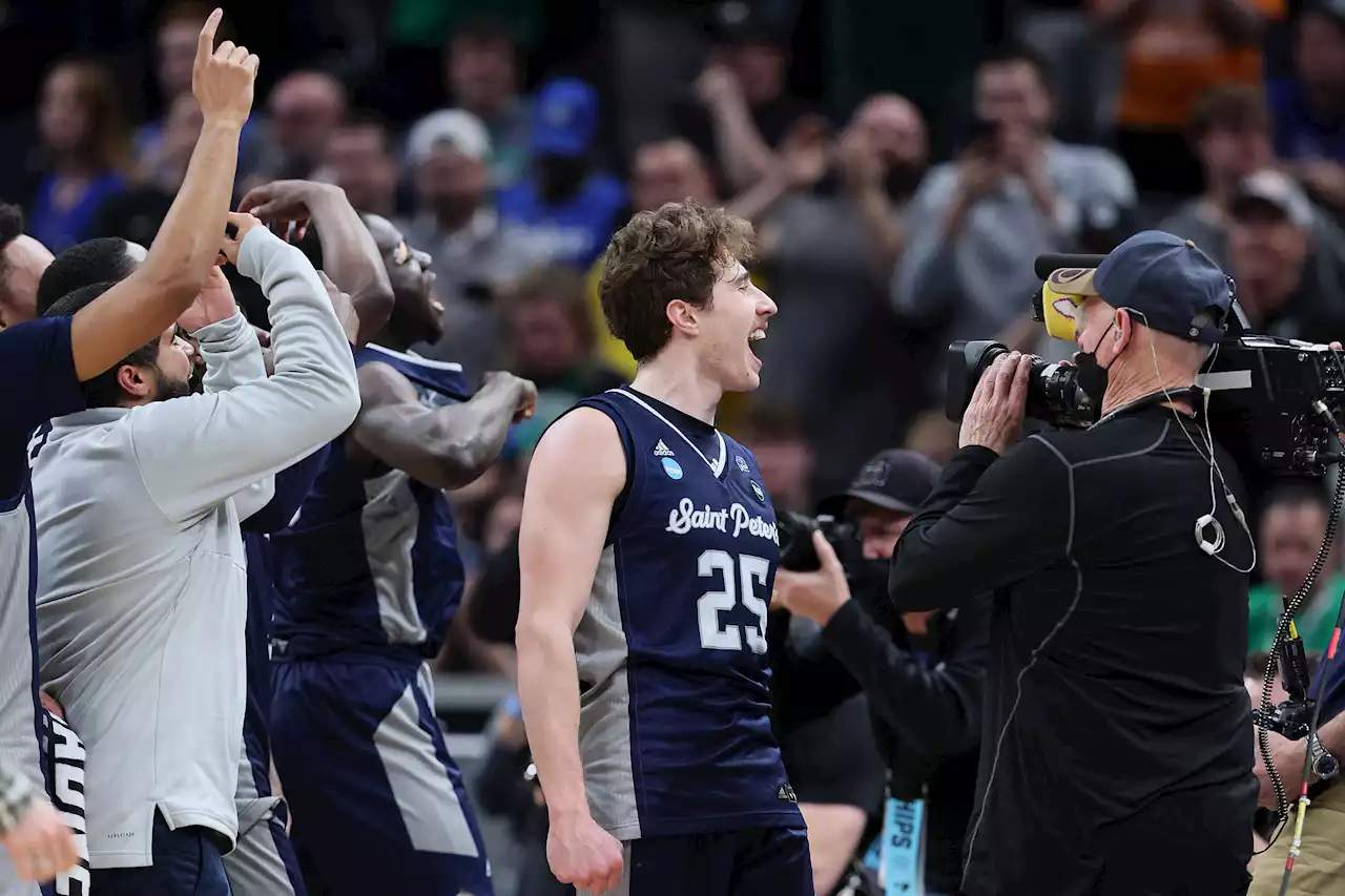 Upset Alert! 15-Seed St. Peter's Tops Kentucky in OT for NCAA Tournament Shocker