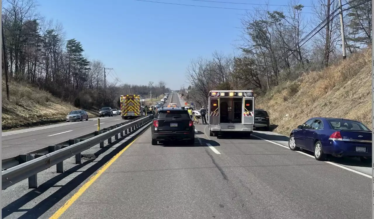 Crash closes portion of state Route 22 in Dauphin County