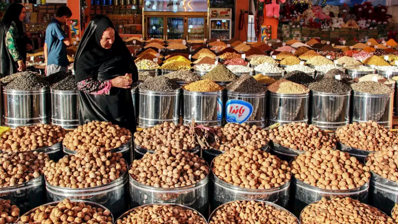 کاهش «۵۰ درصدی» فروش آجیل در ایران در مقایسه با سال گذشته