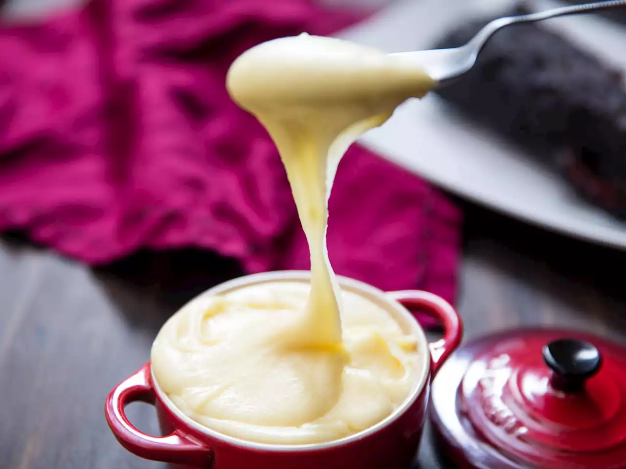 Pommes Aligot (Cheesy Mashed Potatoes) Recipe