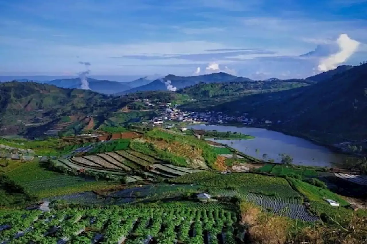 5 Desa Tertinggi di Indonesia, Pesona Negeri di Atas Awan