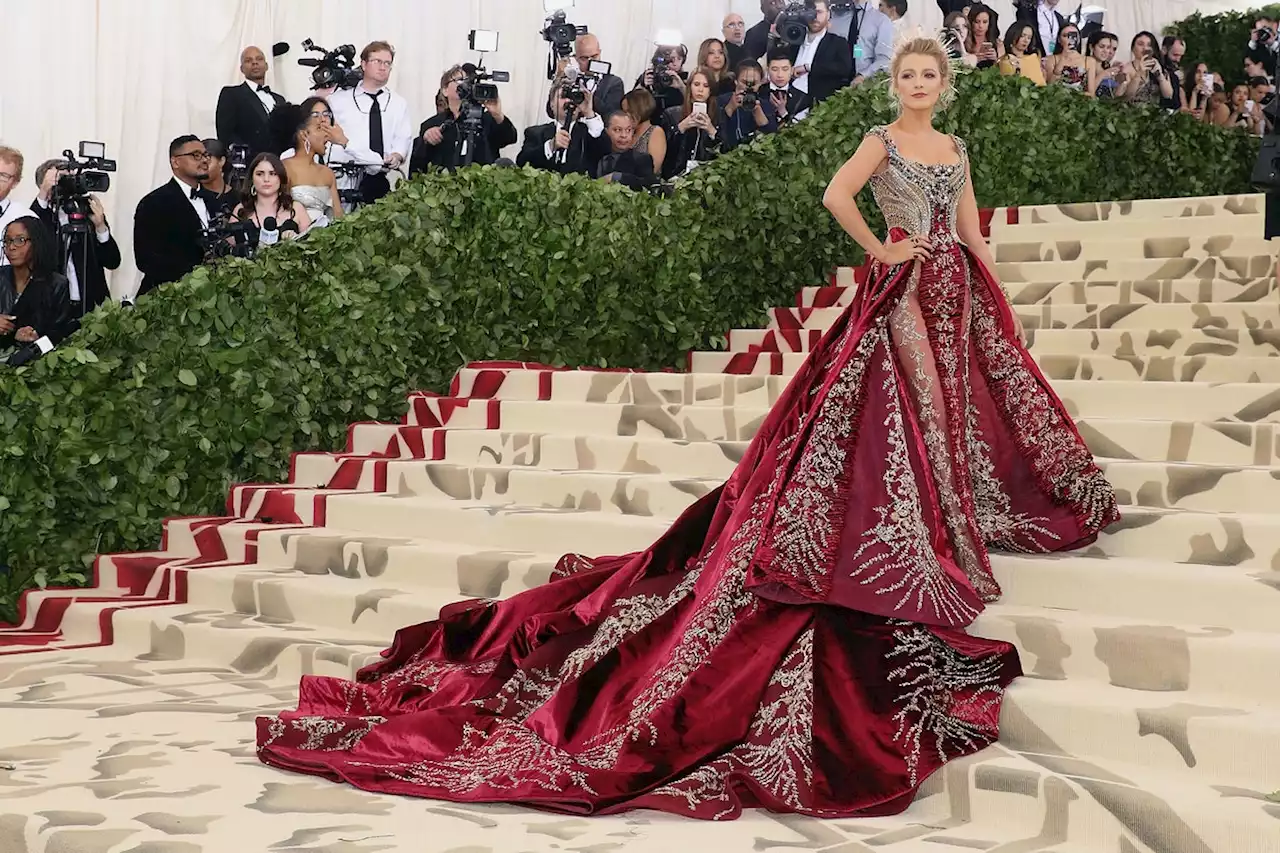 Blake Lively Will Lead the Co-Hosts of 2022's ‘Gilded Glamour’ Met Gala