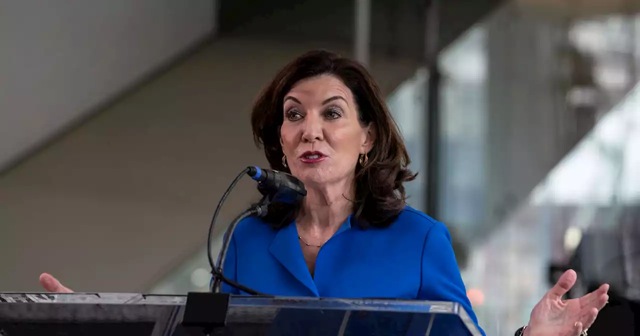 Gov. Hochul signs legislation adding 2 members to Opioid Settlement Board