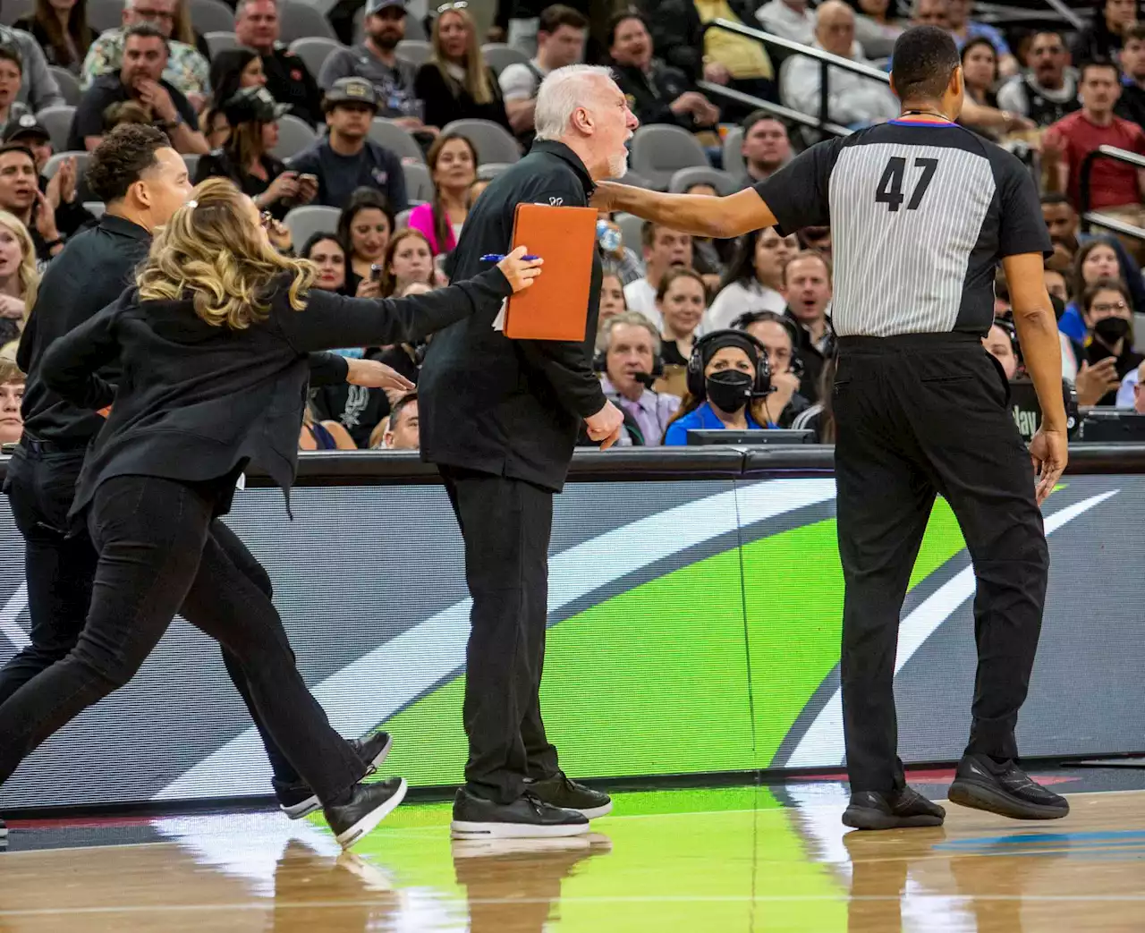 The triple take: Pelicans 124, Spurs 91