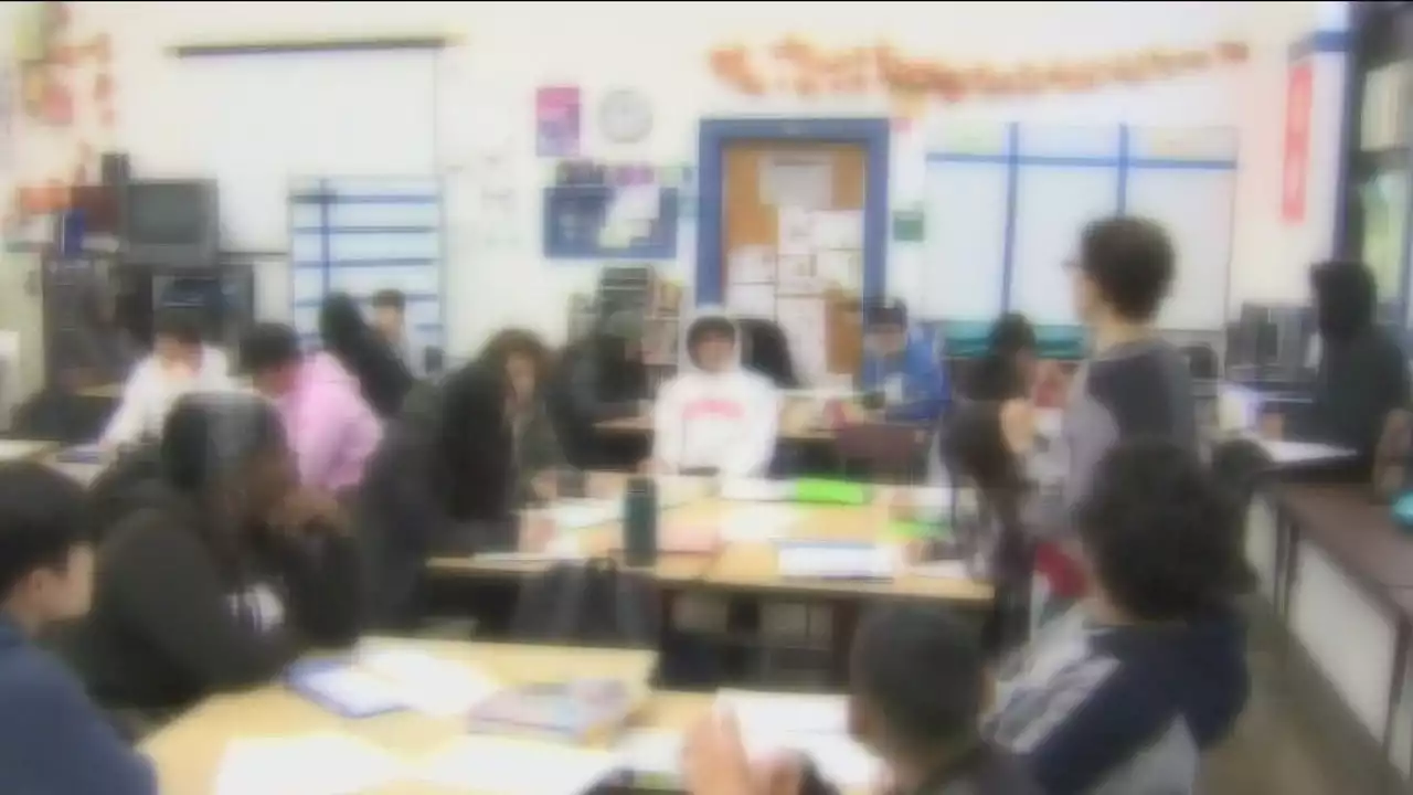 LAUSD to end indoor mask mandate for students, teachers