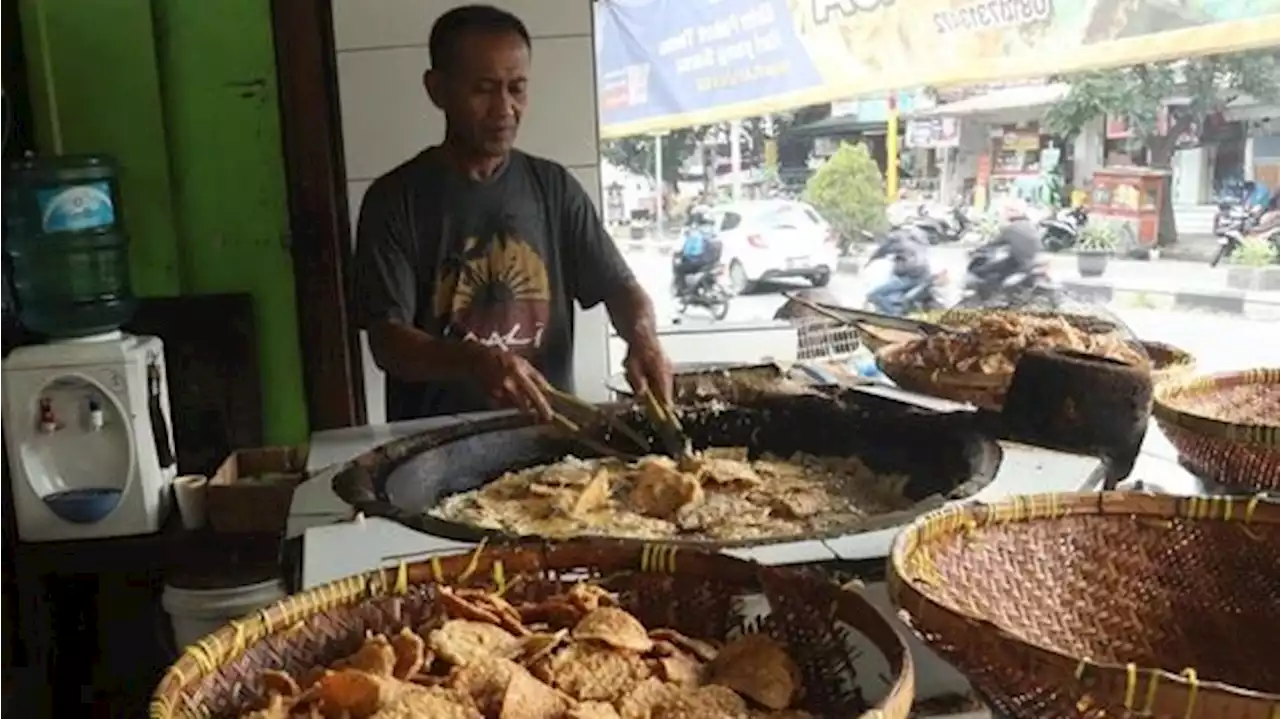 Dampak Kenaikan Harga Minyak Goreng, Penjual Gorengan: Ukuran Gorengan Akan Diperkecil