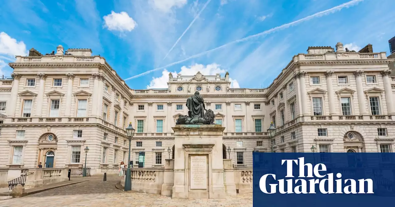 Somerset House donor married to oligarch quits board