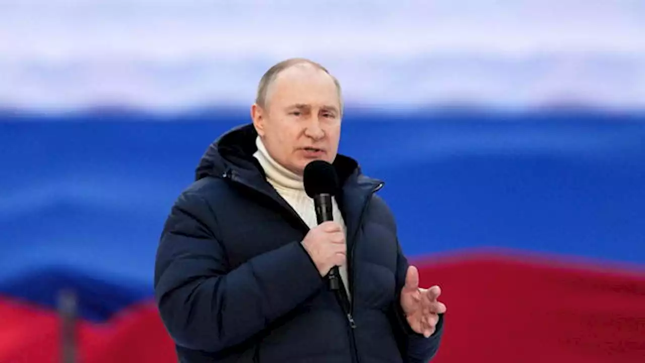 Putin Calls Opponents 'Scum and Traitors' at Rally, Signaling New Repression in Russia