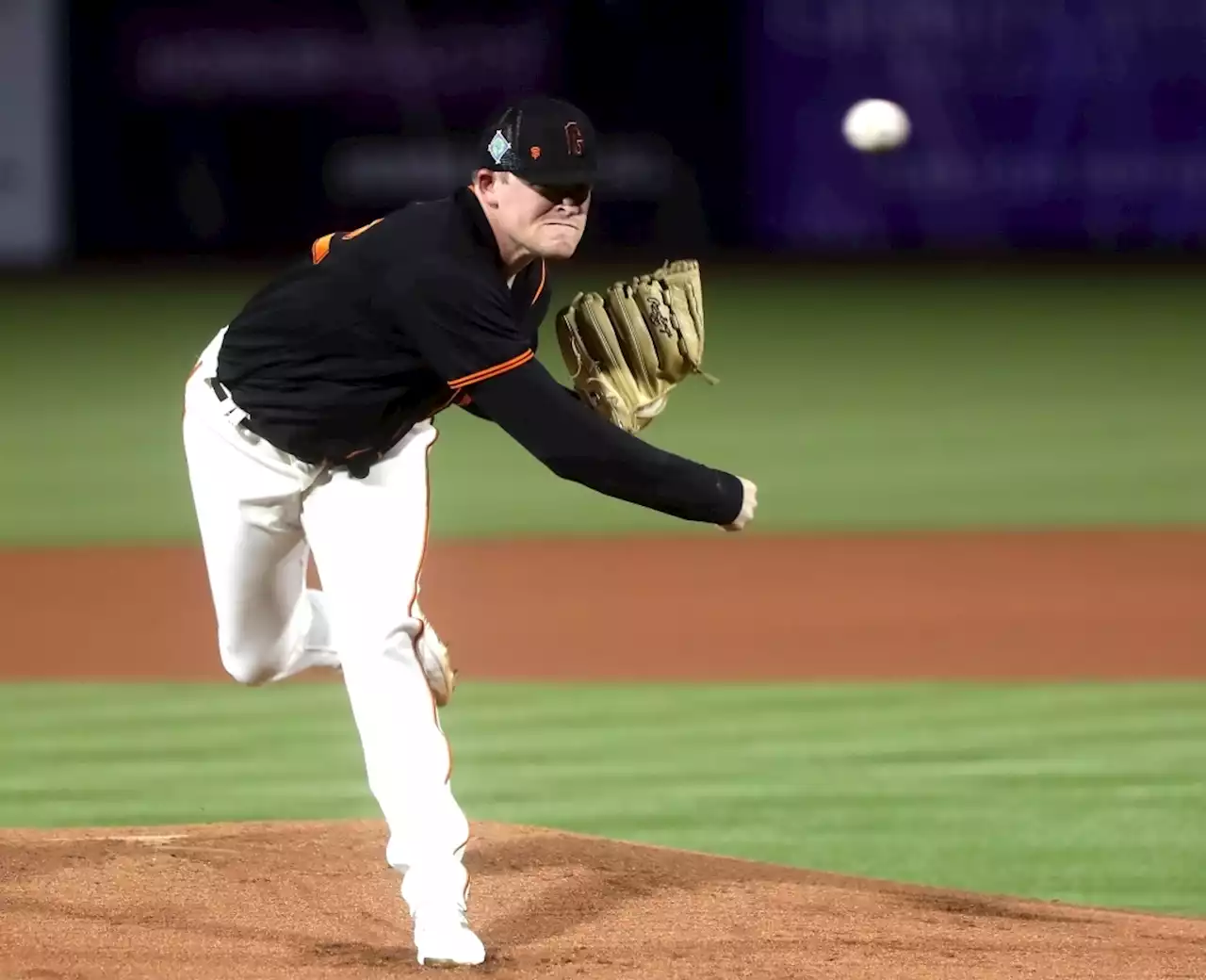 In fitting fashion, Logan Webb flashes midseason form in SF Giants spring opener vs. Cubs, Stroman