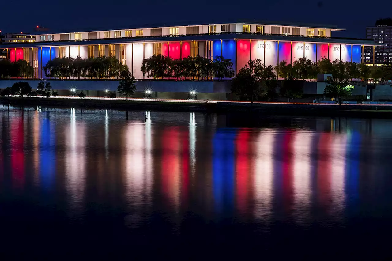 Kennedy Center quietly ditches its 'Russian Lounge'