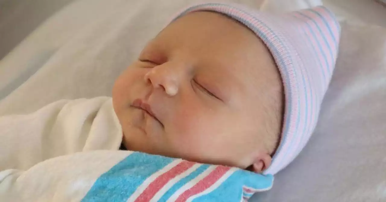 MSNBC anchor Lindsey Reiser welcomes a baby girl