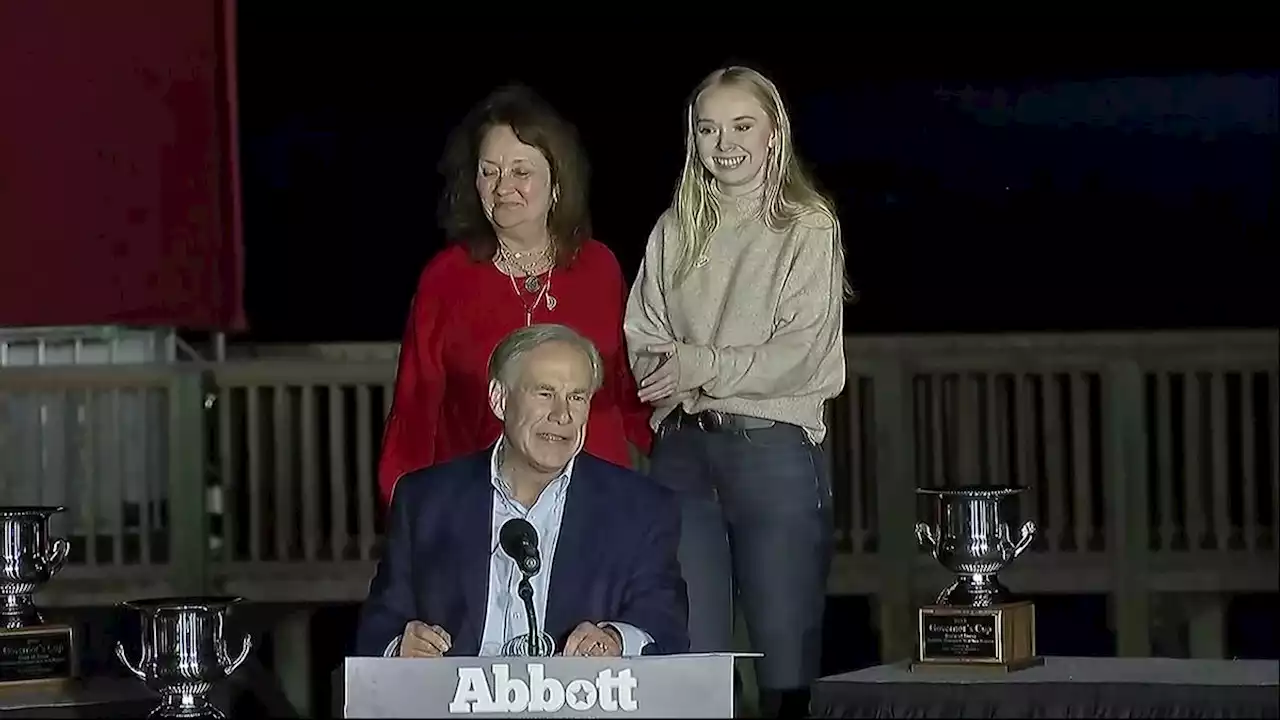 Texas primary sets up Abbott-O'Rourke race as midterms begin