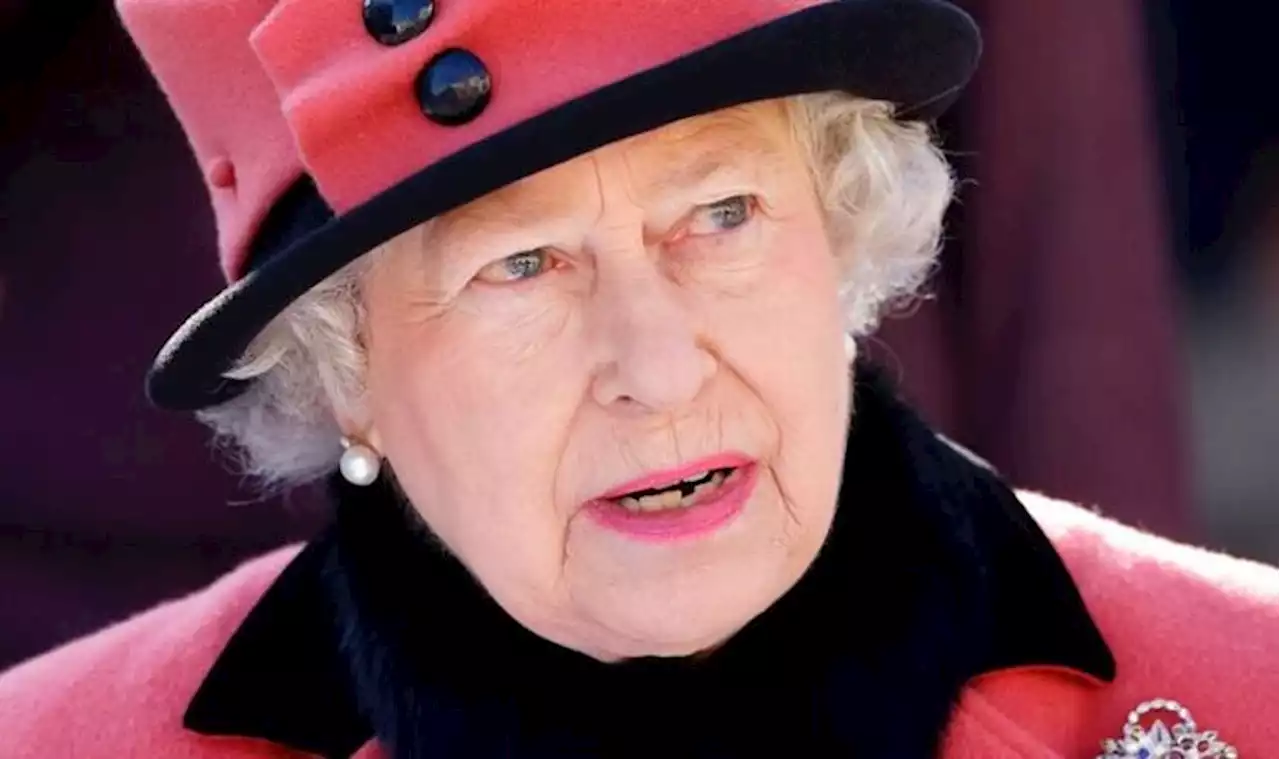 Queen’s brutal swipe after Putin left her waiting at Palace visit -‘Interesting instincts’