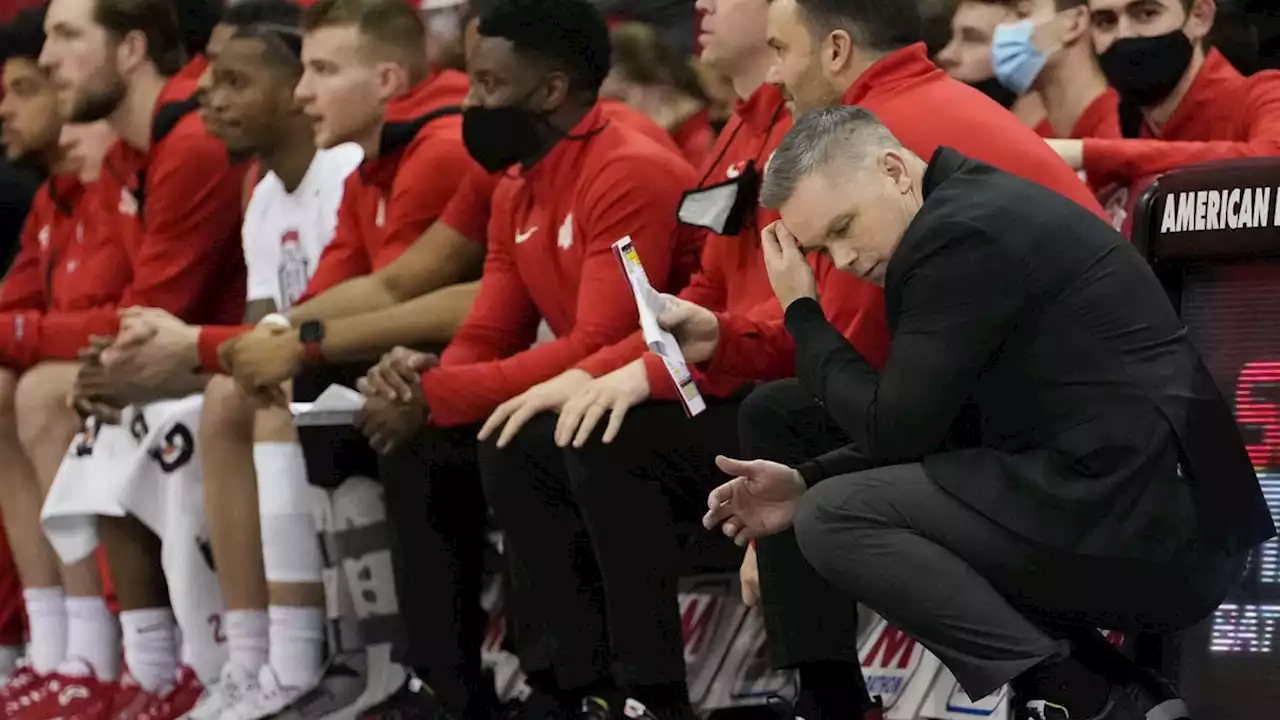 Rock bottom? Ohio State soundly beaten by bottom-feeder Nebraska on home court