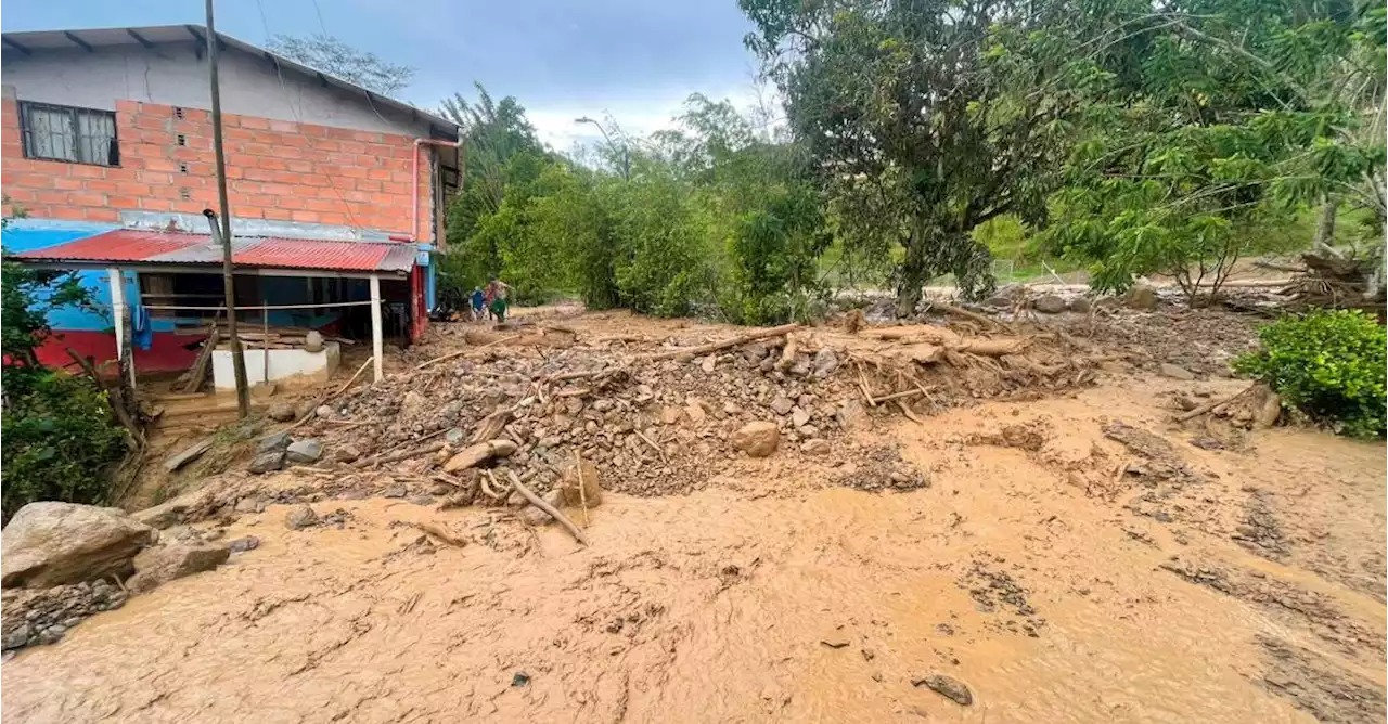 Alerta roja en 11 municipios de Antioquia por el mal clima