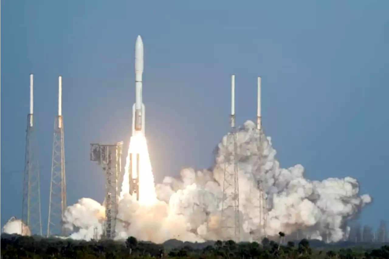 Weather satellite rockets to orbit to monitor US West