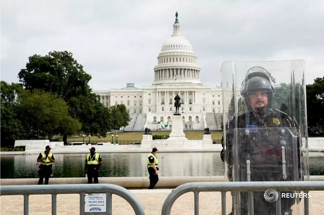 U.S. prosecutors to open first criminal trial against alleged Capitol rioter