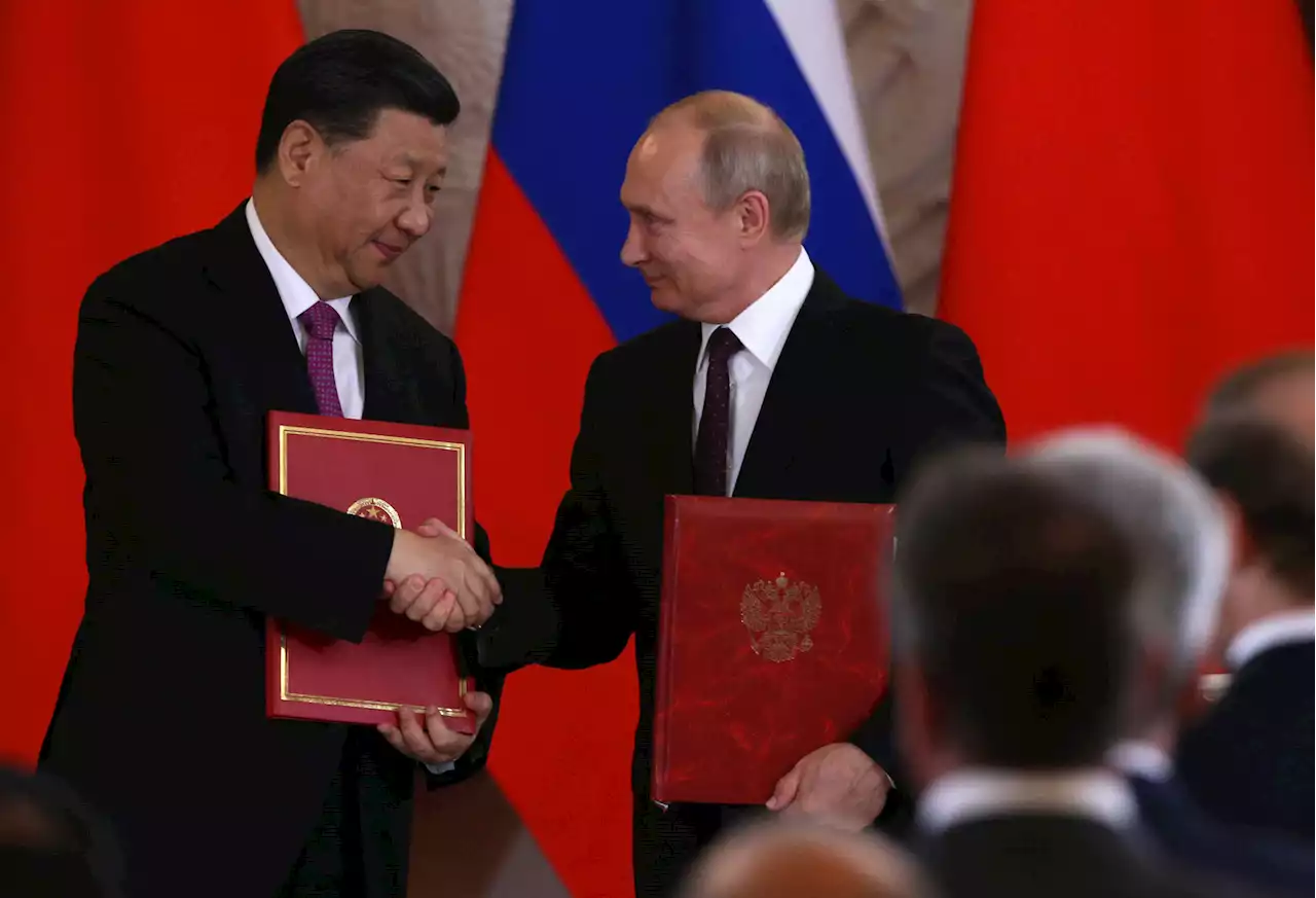 China não se junta ao Ocidente na imposição de sanções económicas à Rússia - SIC Notícias