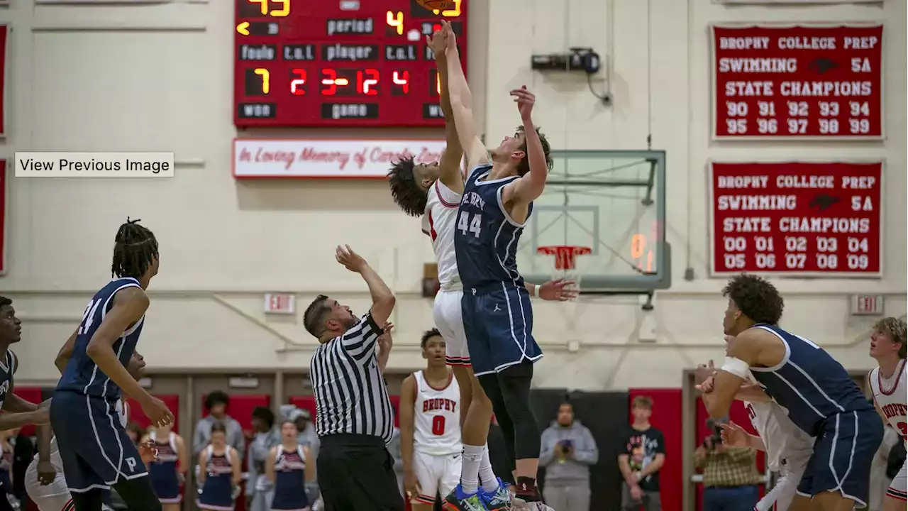 ‘Go grab a basketball’: UA commit Dylan Anderson took Frank Caliendo’s advice