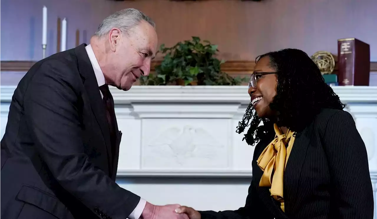 Supreme Court nominee Ketanji Brown Jackson meets with senators ahead of confirmation hearing