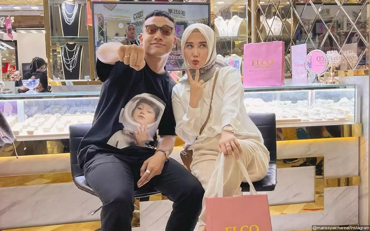 Tatapan Mata Marissya Icha Saat Tegaskan Hanya Anggap Fadly Faisal Adik Jadi Sorotan