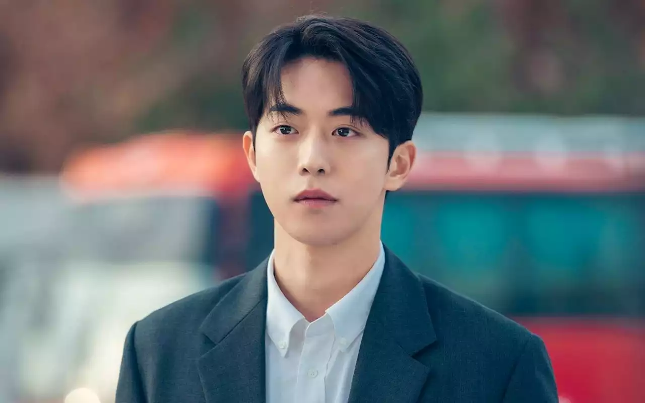 Tuntutan Peran, Nam Joo Hyuk Panik Minta Maaf usai Lakukan Adegan 'Twenty-Five, Twenty-One' Ini