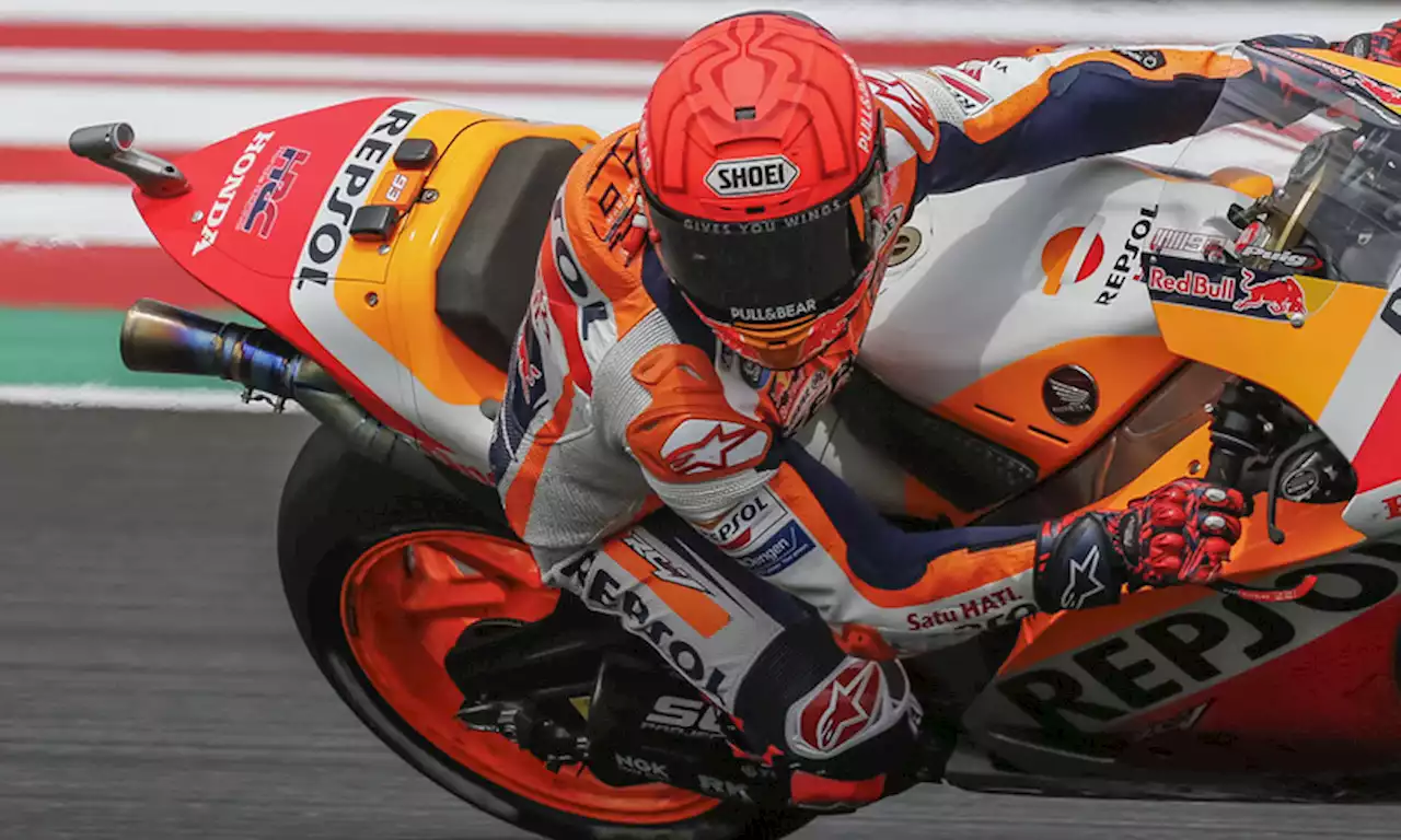 La brutta caduta di Marc Marquez in Indonesia