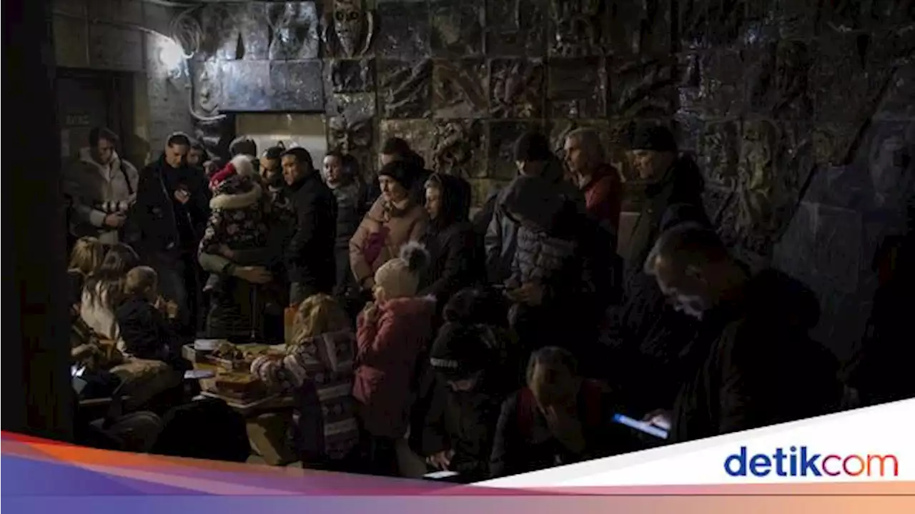 Ukraina Sebut Rusia Gempur Sekolah Seni di Mariupol, Ratusan Orang Terjebak