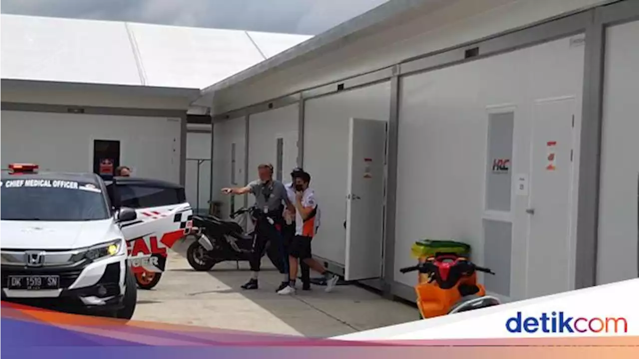 Marc Marquez Jatuh Lagi, Langsung Masuk Mobil Medis