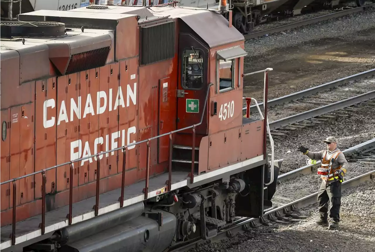 Shutdown begins at Canadian Pacific Railway as two sides remain at bargaining table