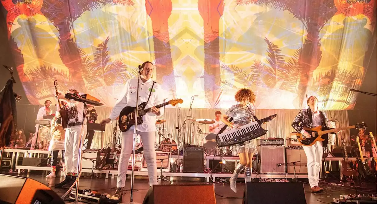 Videos: Arcade Fire play intimate shows at Bowery Ballroom