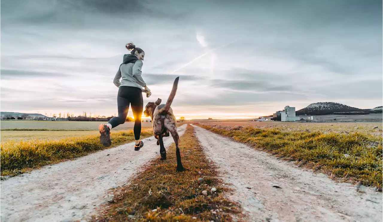 Runners React to Making Daylight Saving Time Permanent | Well+Good