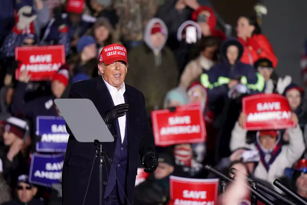 Trump promises 2024 return to White House at Florida rally