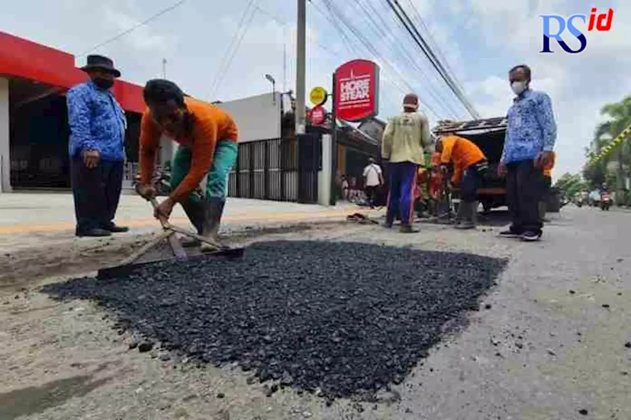 Gubernur Pantau Kerusakan Jalan Pakai Aplikasi Jalan Cantik