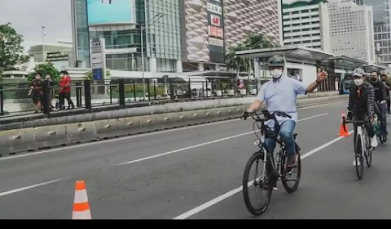 Pemprov DKI Tambah Jalur Sepeda di Sudirman-Thamrin, Anies: Silakan Dimanfaatkan Bersama Keluarga