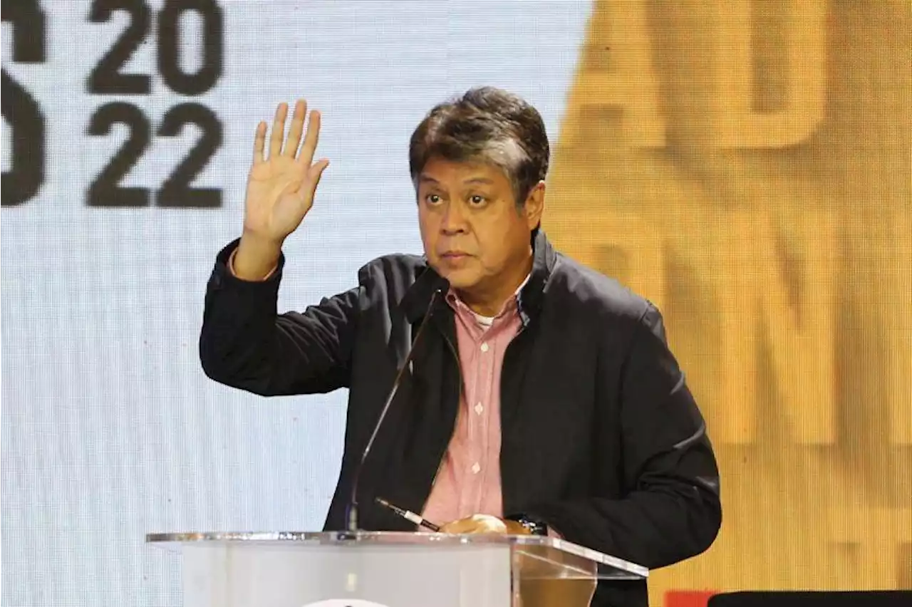 Pangilinan hopes last man standing in VP race is a farmer