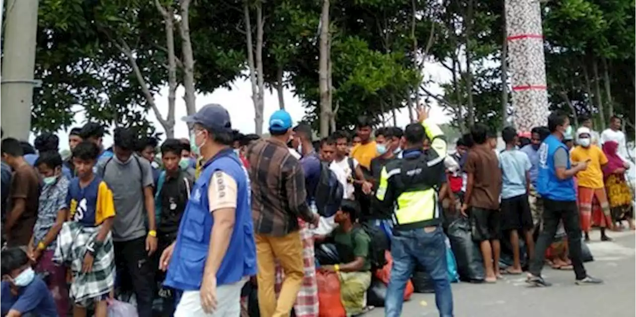 Tak Kunjung Dipindahkan, Pengungsi Rohingya Diusir Warga Bireuen | merdeka.com