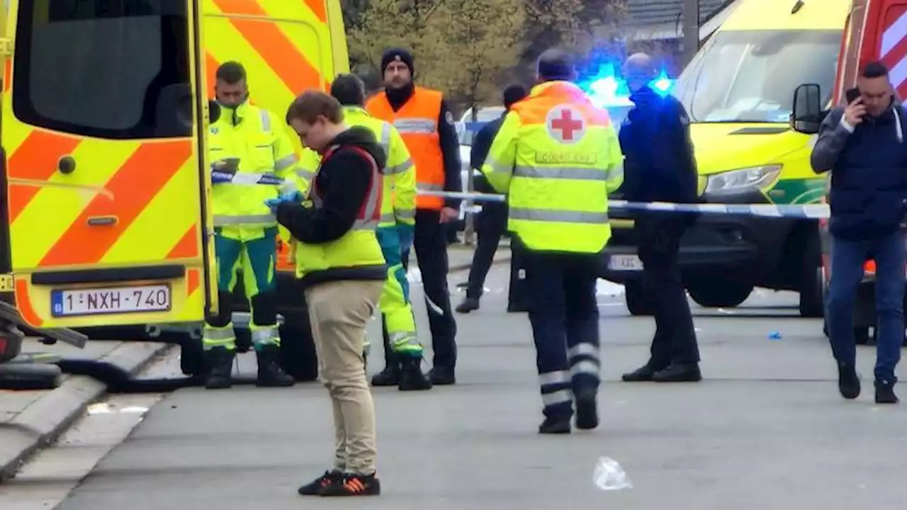 Auto rijdt in op carnavalsstoet in België, zeker vier doden