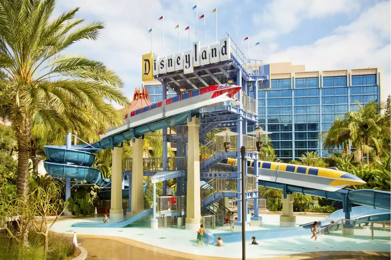 Here's how far in advance you should book a Disneyland hotel