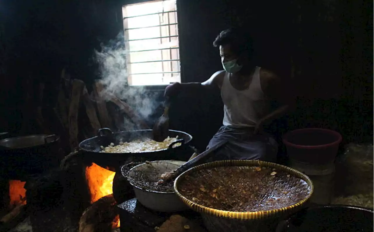 Perajin Emping dan Keripik Belut di Klaten Sama-Sama Pusing, Kenapa?