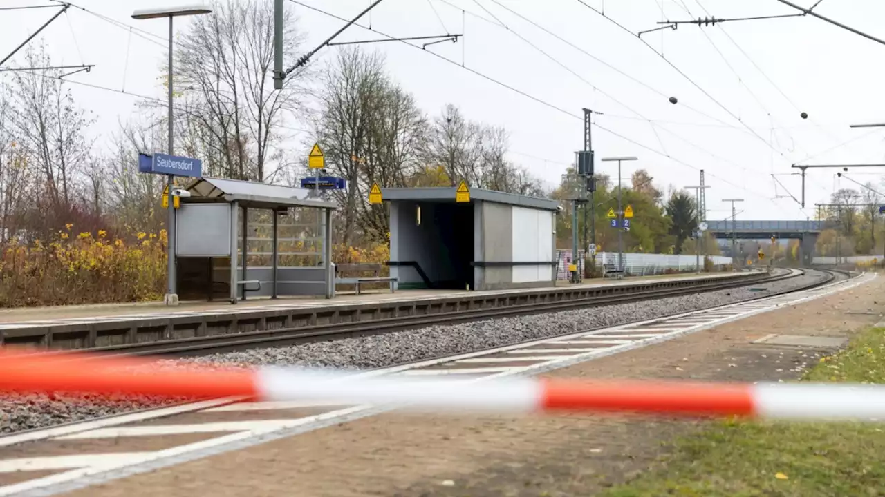 Regensburg: Ermittler sprechen nach ICE-Messerattacke von Terrorismus