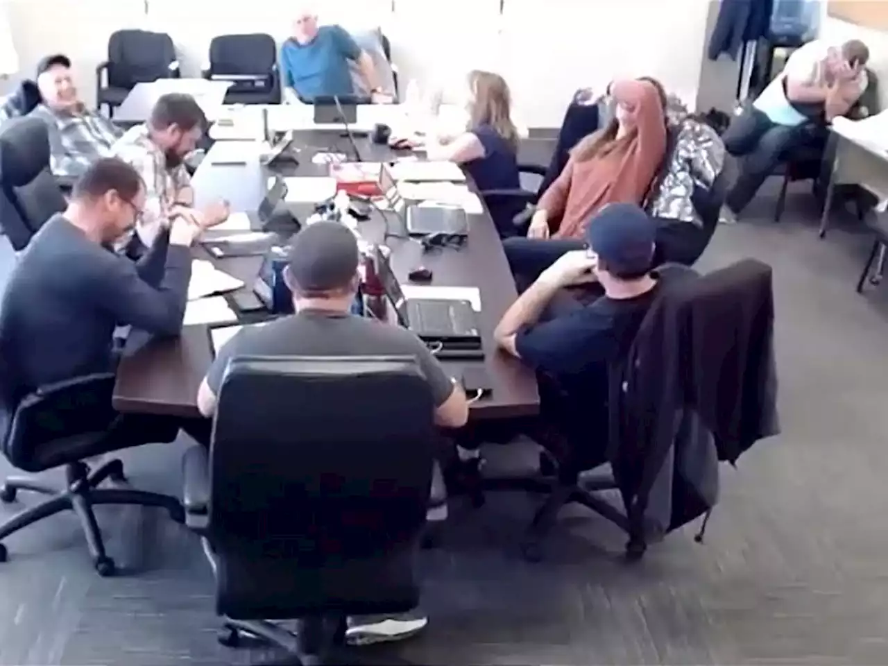 Nude stranger takes the floor in Saskatchewan RM's Zoom meeting