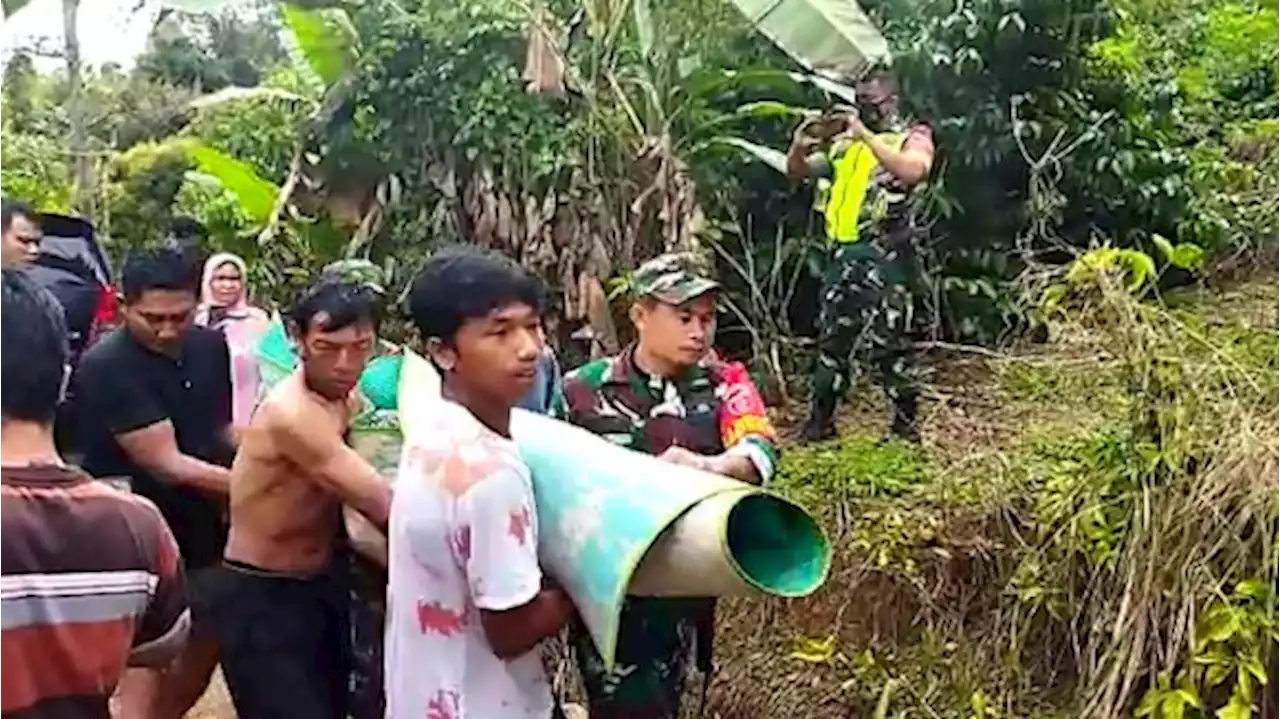 Satu Penumpang Minibus yang Terjebak di Sungai Dievakuasi dalam Keadaan Tewas, Keluarga Histeris