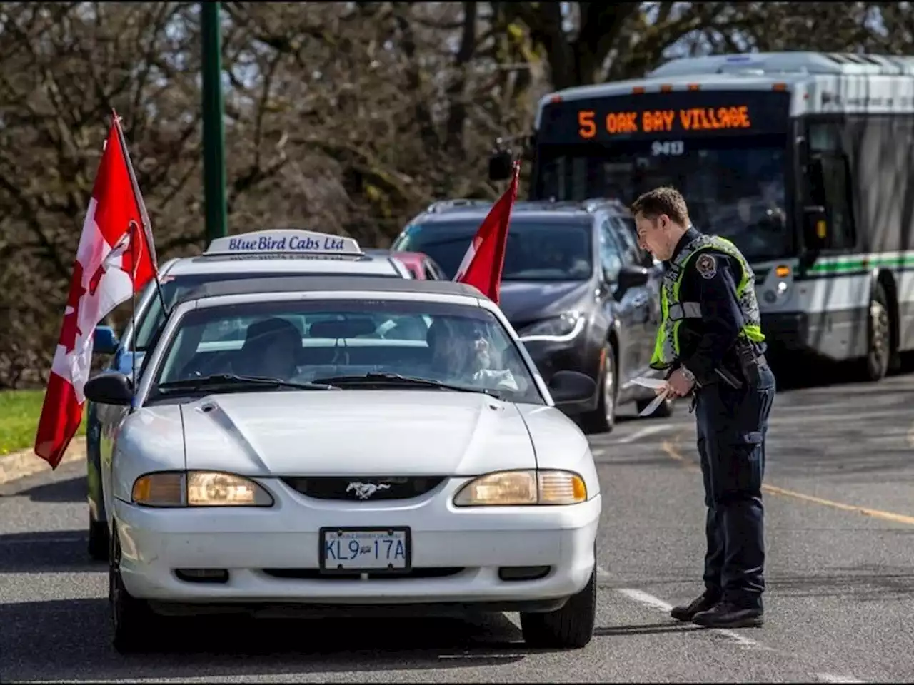 Police blockades bring Saturday peace and quiet to neighbourhood around B.C. legislature