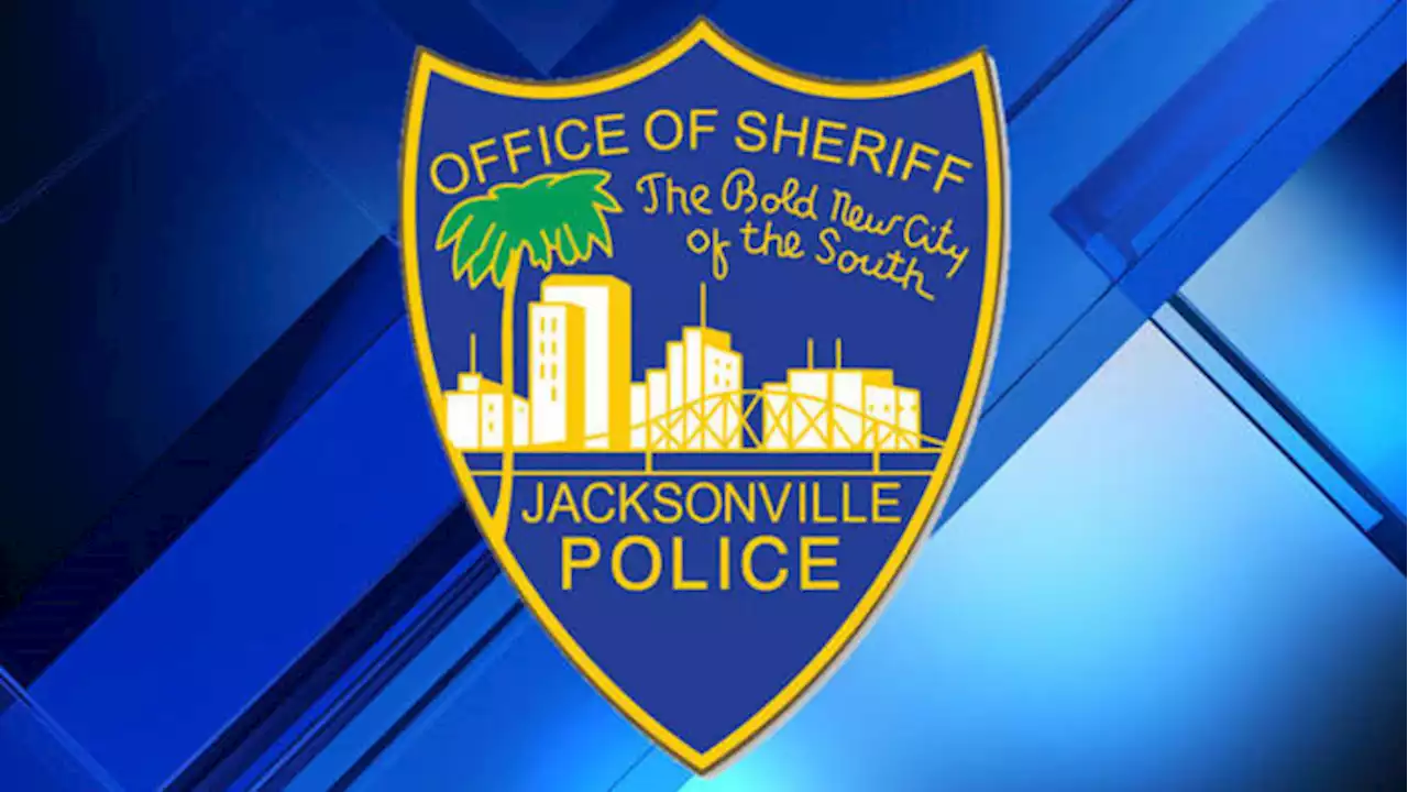 Man shot in torso in southwest Jacksonville, police investigating